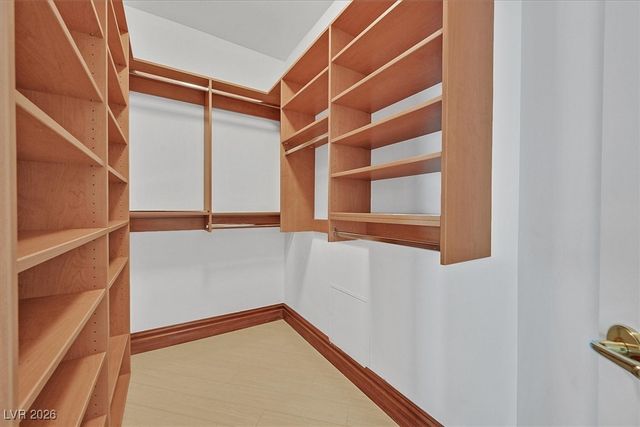 2877 Paradise Road 1804, Las Vegas, NV 89109