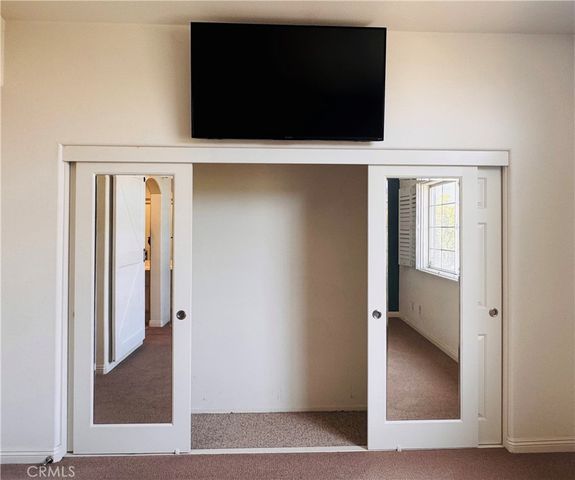 8313 E Arrowhead Way, Anaheim, CA 92808