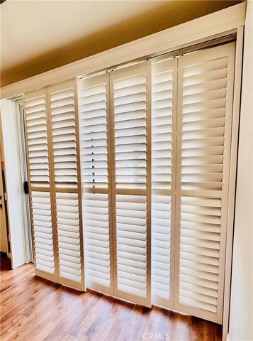 8313 E Arrowhead Way, Anaheim, CA 92808