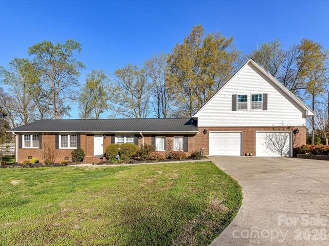 7731 Orrview Drive, Mint Hill, NC 28227