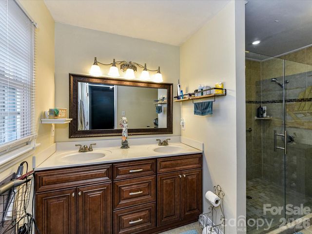 7731 Orrview Drive, Mint Hill, NC 28227