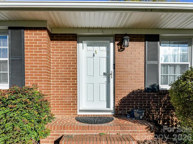 7731 Orrview Drive, Mint Hill, NC 28227
