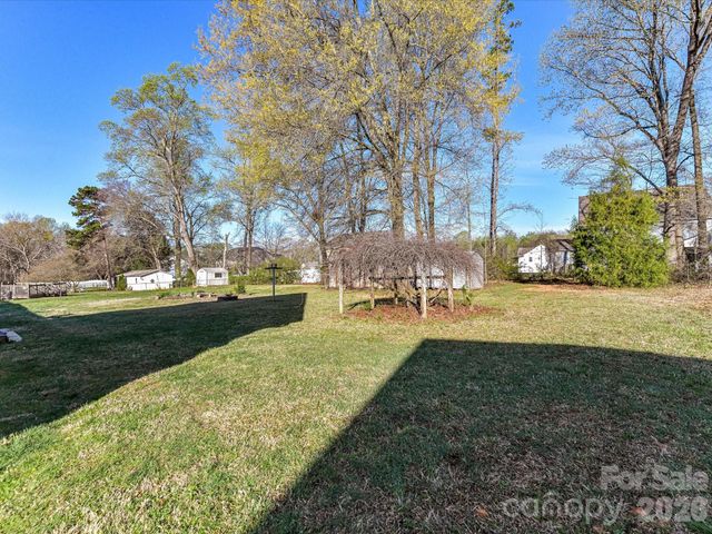 7731 Orrview Drive, Mint Hill, NC 28227