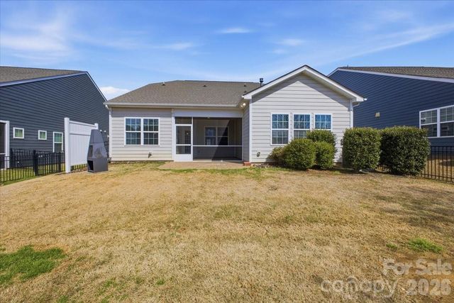 4048 Home Grown Way, Lake Wylie, SC 29710