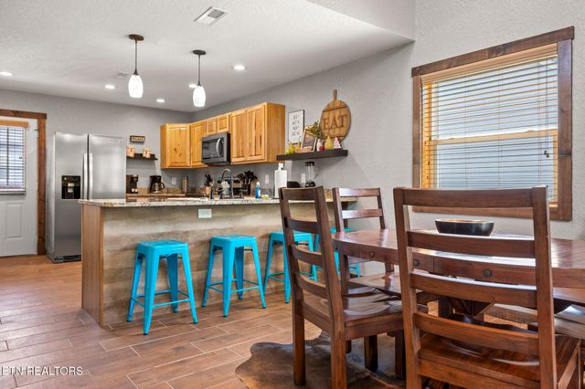 2046 Slippery Rock Circle, Sevierville, TN 37862