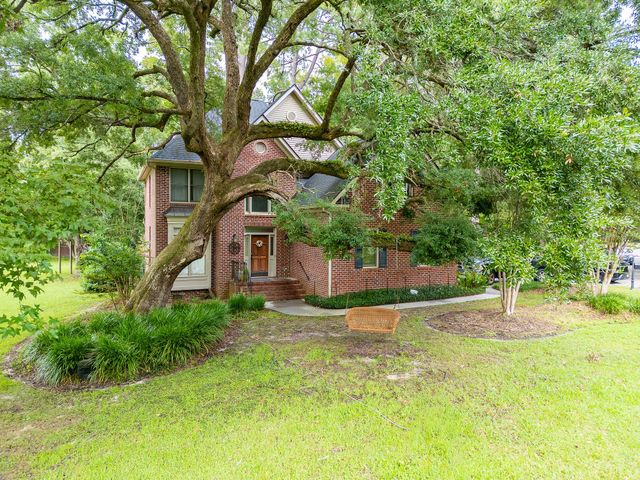 101 Riverwood Lane, Summerville, SC 29485