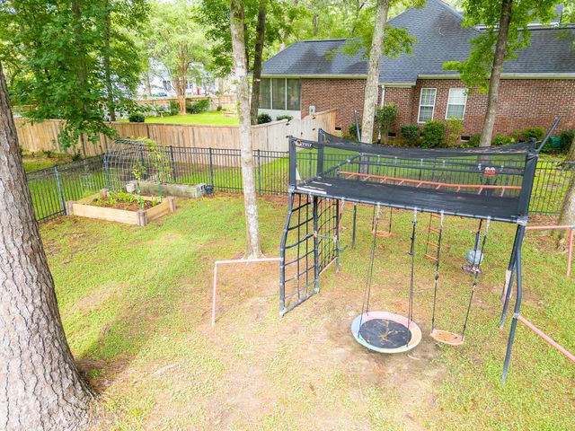101 Riverwood Lane, Summerville, SC 29485