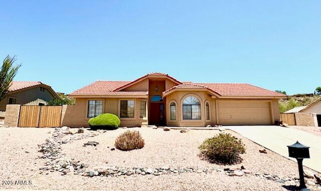 15104 E GREENE VALLEY Drive, Fountain Hills, AZ 85268