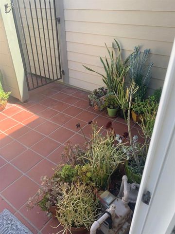1734 Aldersgate Road, Encinitas, CA 92024