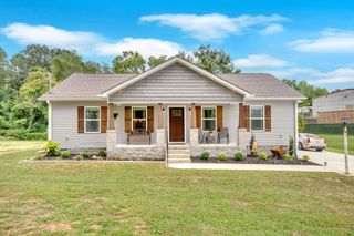 62 Lakeview St, Manchester, TN 37355