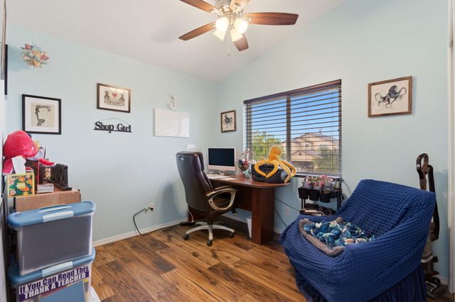 9916 Marlborough Avenue SW, Albuquerque, NM 87121