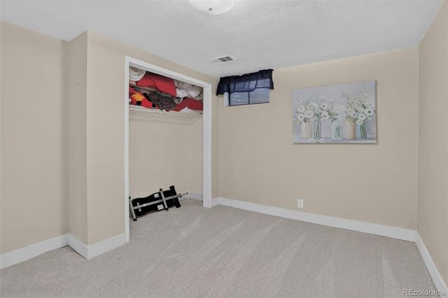 647 W Valleyview Avenue, Littleton, CO 80120
