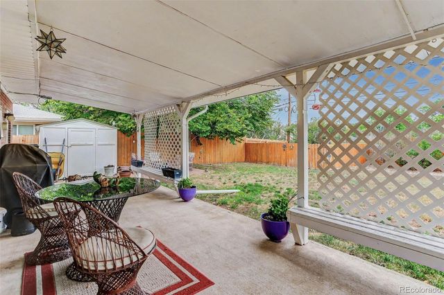 647 W Valleyview Avenue, Littleton, CO 80120