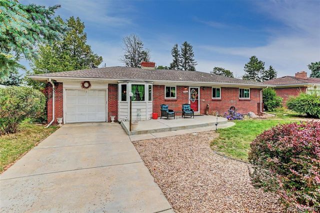 647 W Valleyview Avenue, Littleton, CO 80120