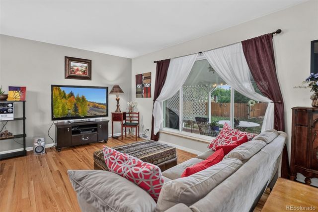 647 W Valleyview Avenue, Littleton, CO 80120
