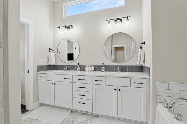 16002 W Sheriac St, Goddard, KS 67052