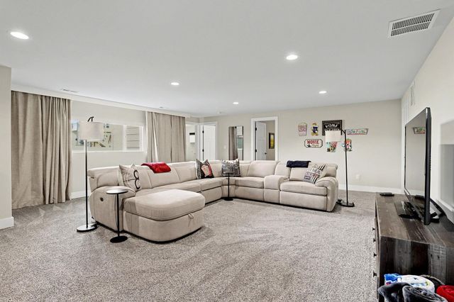 16002 W Sheriac St, Goddard, KS 67052