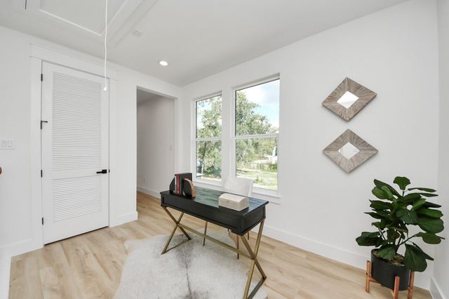 7909 Lynette Street, Houston, TX 77028