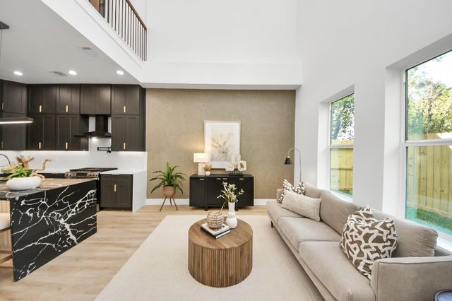 7909 Lynette Street, Houston, TX 77028