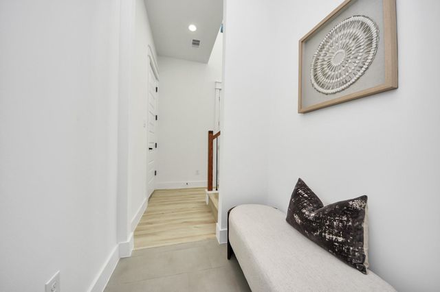 7909 Lynette Street, Houston, TX 77028