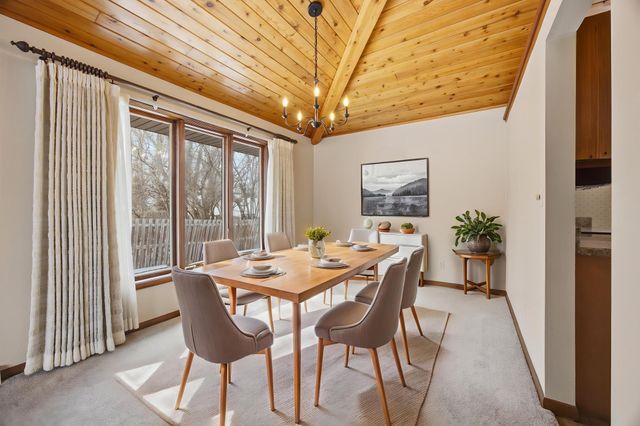 318 Dale Avenue, Moorhead, MN 56560