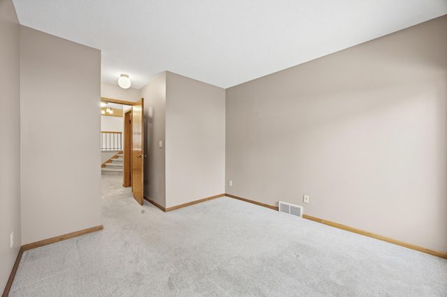 318 Dale Avenue, Moorhead, MN 56560