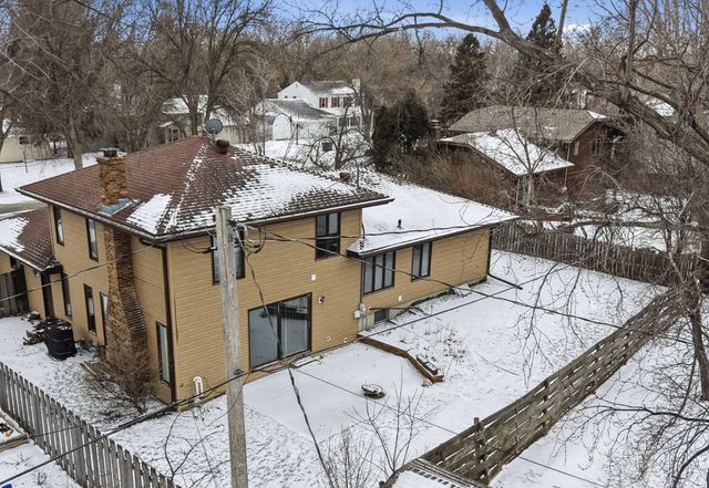 318 Dale Avenue, Moorhead, MN 56560