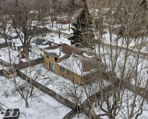 318 Dale Avenue, Moorhead, MN 56560