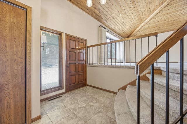 318 Dale Avenue, Moorhead, MN 56560