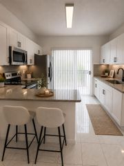 7777 W 29th Lane 201-33, Hialeah, FL 33018