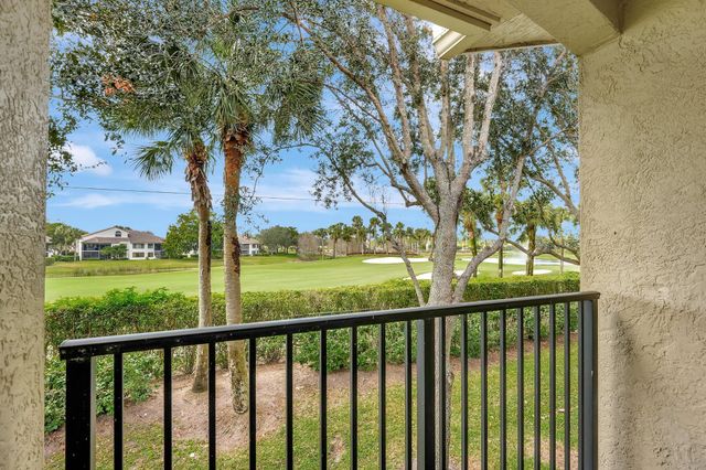 15055 Michelangelo Boulevard 208, Delray Beach, FL 33446