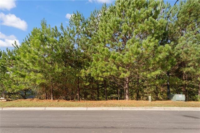 640 Crimson Drive, Dallas, GA 30132