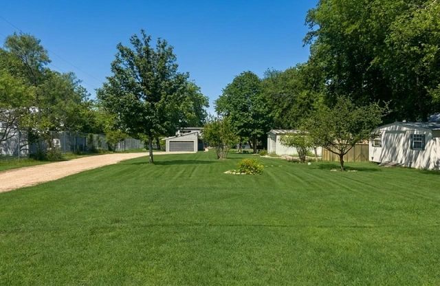 3721 Lakeview DR, Cottonwood Shores, TX 78657