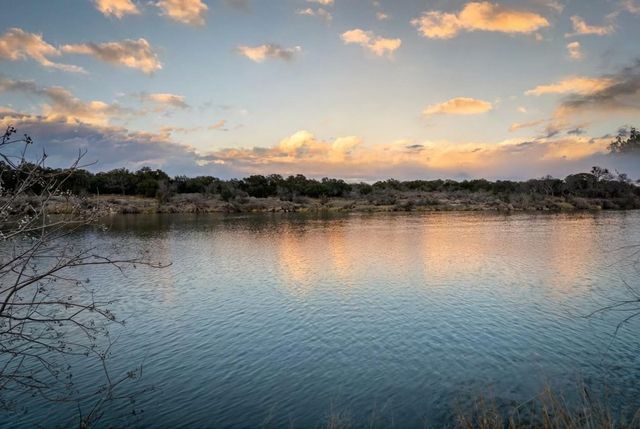 3721 Lakeview DR, Cottonwood Shores, TX 78657