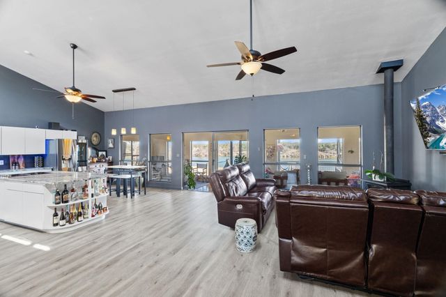3721 Lakeview DR, Cottonwood Shores, TX 78657