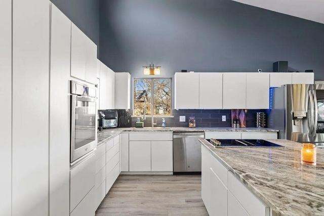 3721 Lakeview DR, Cottonwood Shores, TX 78657