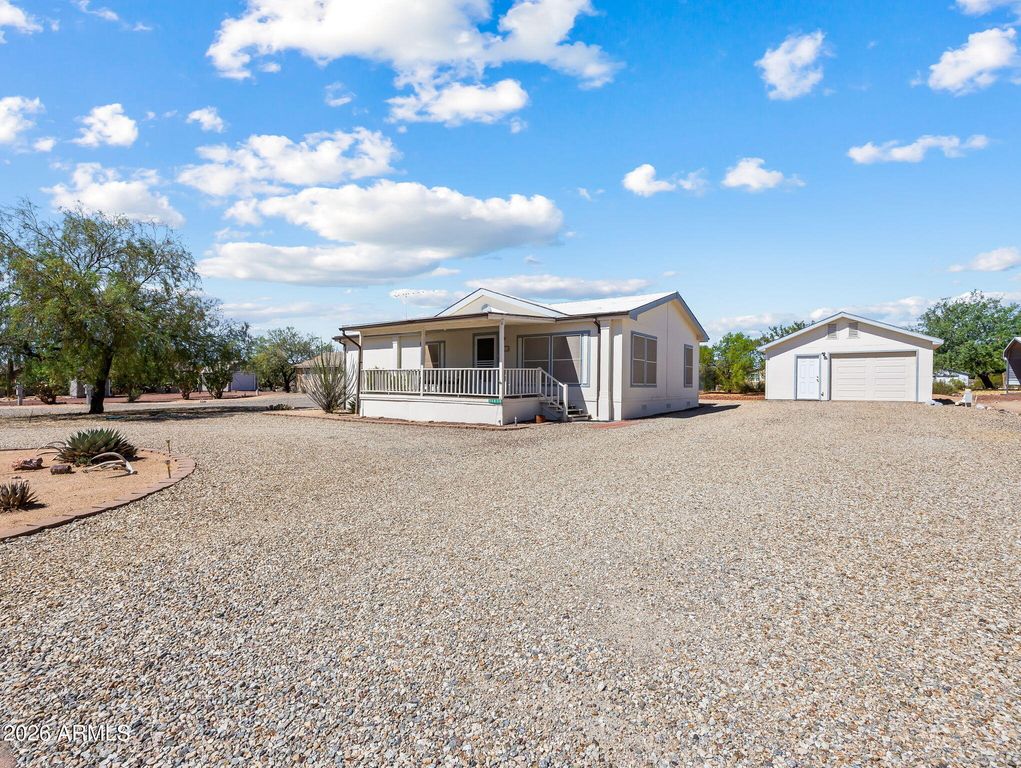 30834 S MEANDERING Lane, Congress, AZ 85332 — exterior