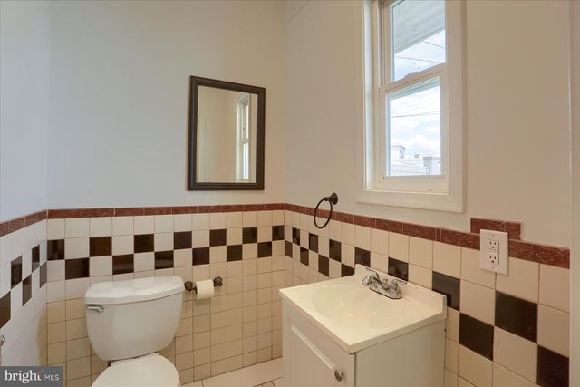 1212 DERRY ST, Harrisburg, PA 17104