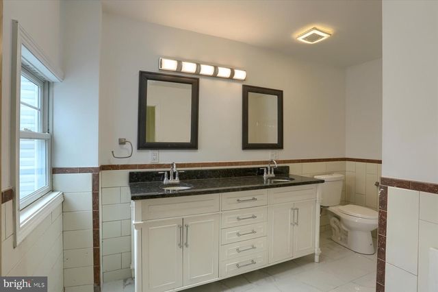 1212 DERRY ST, Harrisburg, PA 17104