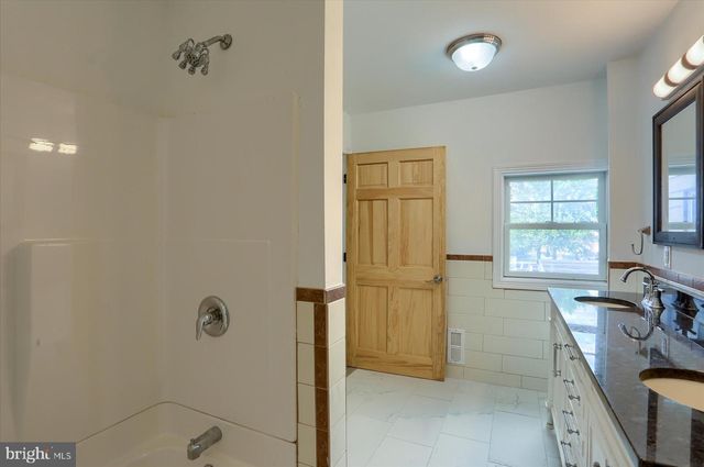 1212 DERRY ST, Harrisburg, PA 17104