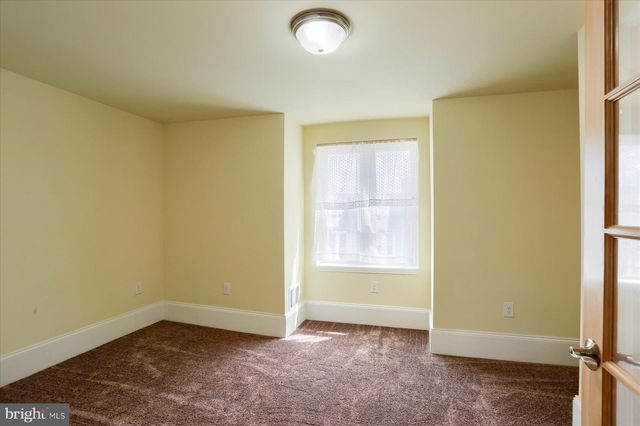 1212 DERRY ST, Harrisburg, PA 17104