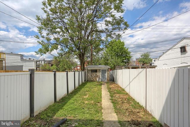 1212 DERRY ST, Harrisburg, PA 17104