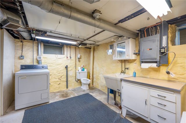 608 Fairmont St, Latrobe, PA 15650