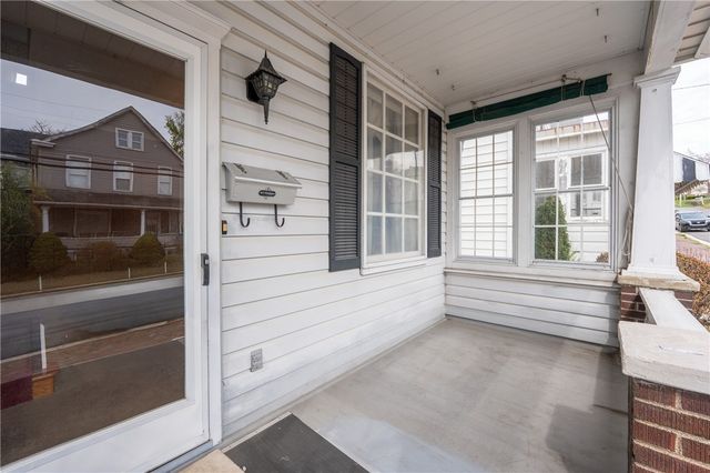 608 Fairmont St, Latrobe, PA 15650