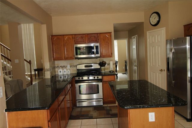 11406 Oak Lake Vista Court, Sugar Land, TX 77498