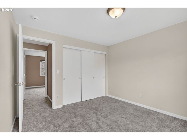 52407 Ne 14TH St, Scappoose, OR 97056