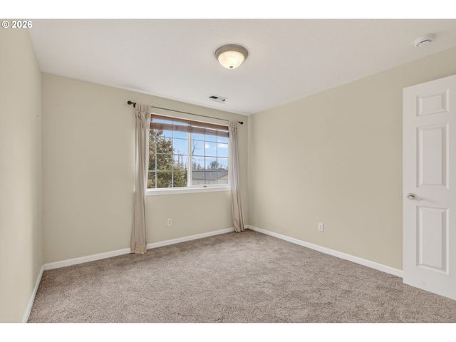 52407 Ne 14TH St, Scappoose, OR 97056