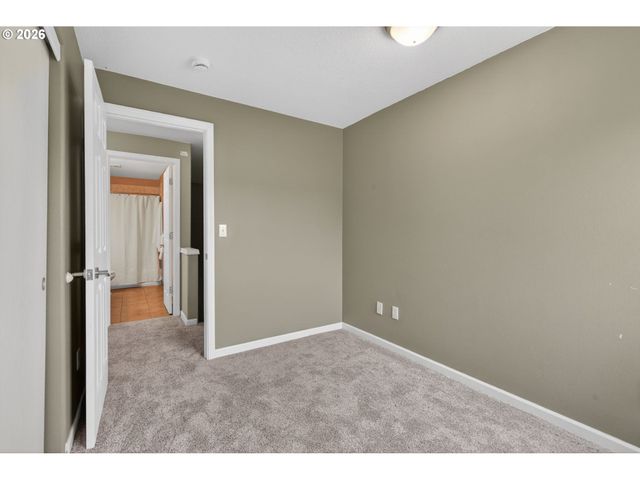 52407 Ne 14TH St, Scappoose, OR 97056