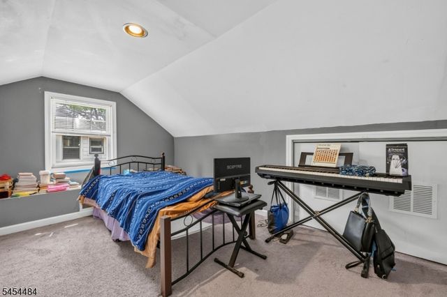 444 Clifton Ave, Newark City, NJ 07104