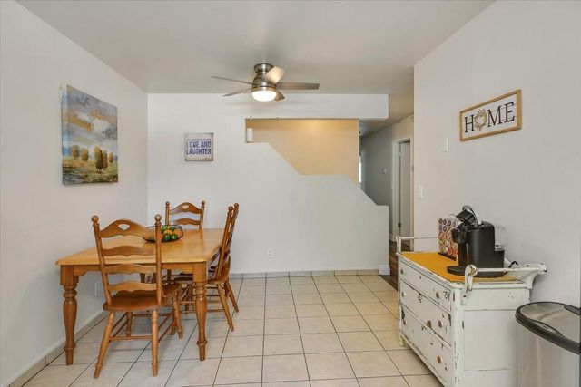 5401 Norway Dr, Orangevale, CA 95662
